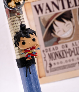 Λαμπάδα με μπρελόκ Luffy One Piece
