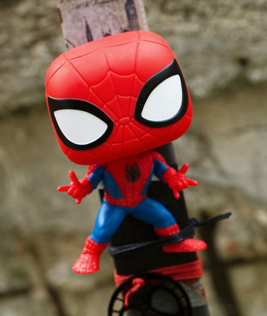 Λαμπάδα με φιγούρα Spiderman Λαμπάδα με φιγούρα Spiderman