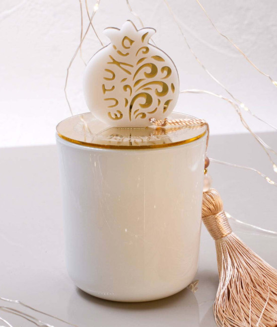 Scented 2026 Lucky Candle – With Lid & Pomegranate