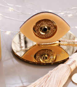 Αρωματικό Κερί Γούρι 2026 – Με Καπάκι & Μάτι Αρωματικό Κερί Γούρι 2026 – Με Καπάκι & Μάτι