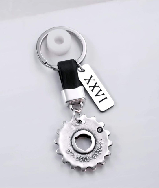 Men’s Lucky Keychain XXVI - Metal Gear Men’s Lucky Keychain XXVI - Metal Gear