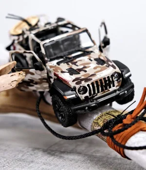 Λαμπάδα με Jeep