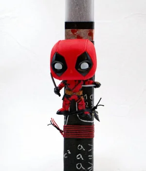 Λαμπάδα με φιγούρα Deadpool