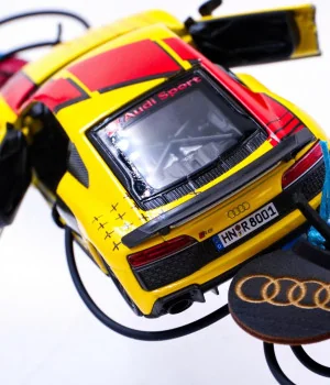 Λαμπάδα Audi Sport R8 Κίτρινο