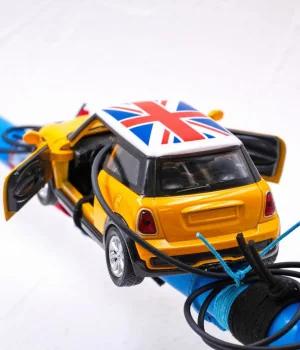 Λαμπάδα με Αυτοκίνητο Mini Cooper Κίτρινο