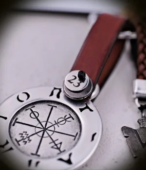 Μπρελόκ-γούρι Lucky compass